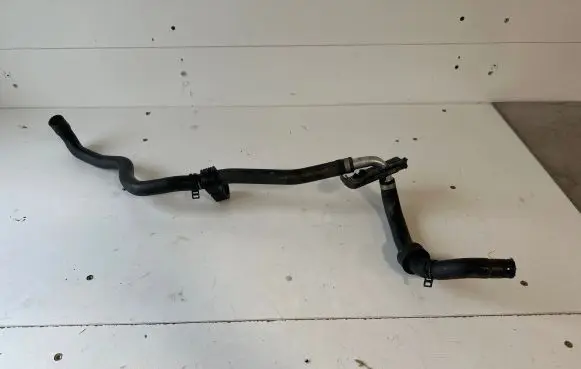 Mercedes-Benz ML W166 Engine coolant pipe/hose A1668300696