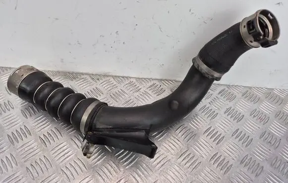 BMW 2 F45 Intercooler hose/pipe MGW00383CT 8577233