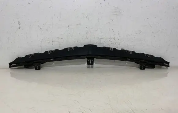 Mercedes-Benz C W205 Front bumper mounting bracket A2058851165