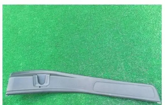 Subaru Impreza III Rear sill trim cover