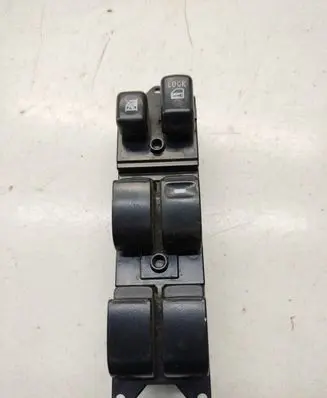 Mitsubishi Outlander Electric window control switch 8608A147 C8DD630M