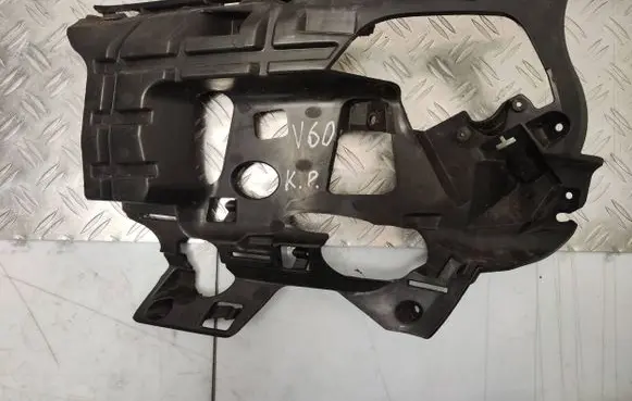 Volvo S60 Front bumper mounting bracket 31323840