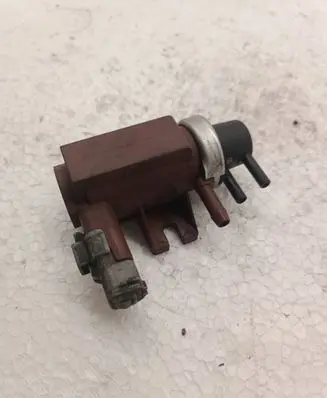 Ford Focus Turbo solenoid valve 9652570180