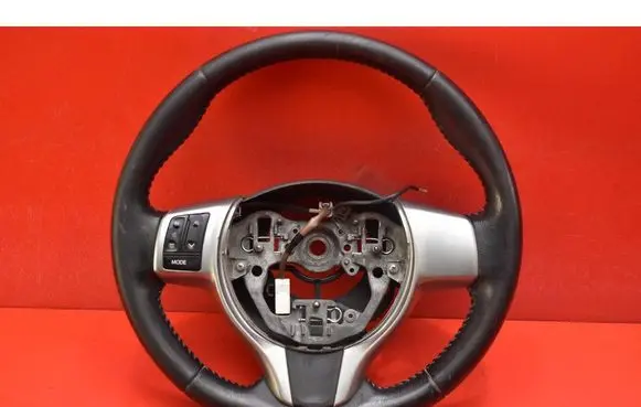Toyota Yaris Steering wheel 45100-0D490C1