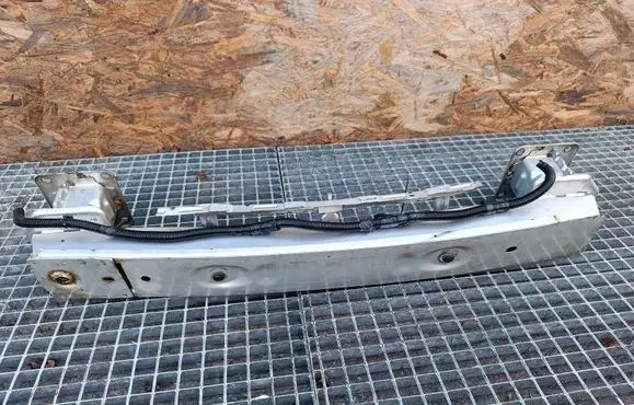Ford Connect Front bumper support beam 546346