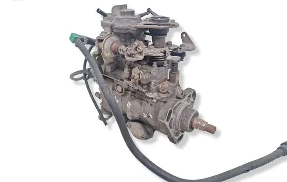 Peugeot 406 Fuel injection high pressure pump 6015