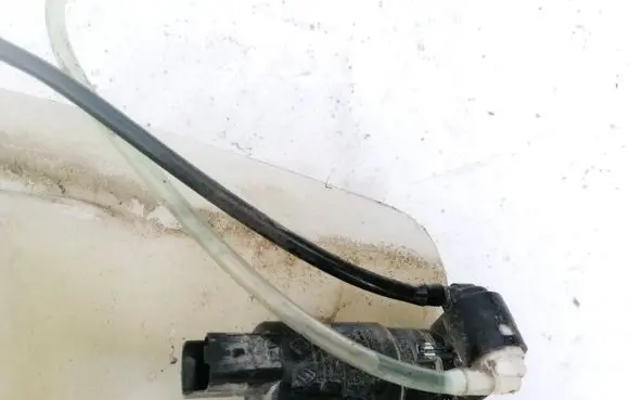 Citroen Xsara Picasso Windscreen/windshield washer pump