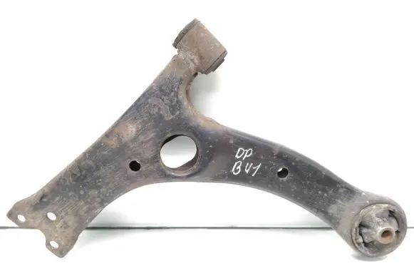 Toyota Prius (XW20) Front lower control arm/wishbone