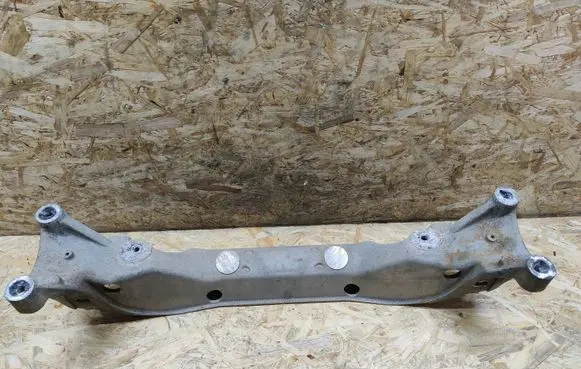 Lincoln LS Front subframe YW435026AA