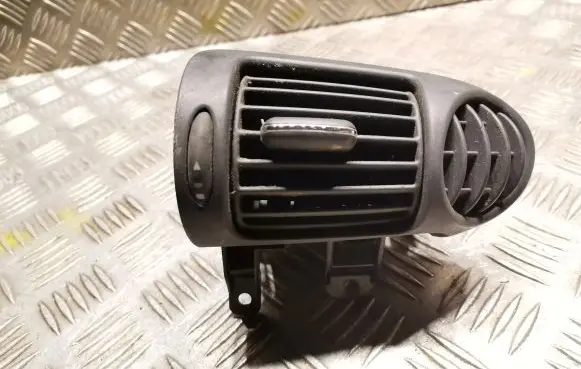 Mercedes-Benz C W203 Dashboard air vent grill cover trim 2038300654