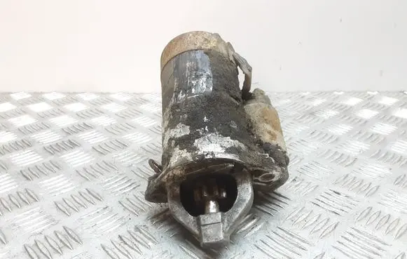 KIA Sorento Starter motor