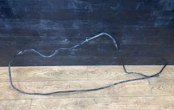 BMW 3 E90 E91 Fuel line pipe 6765752