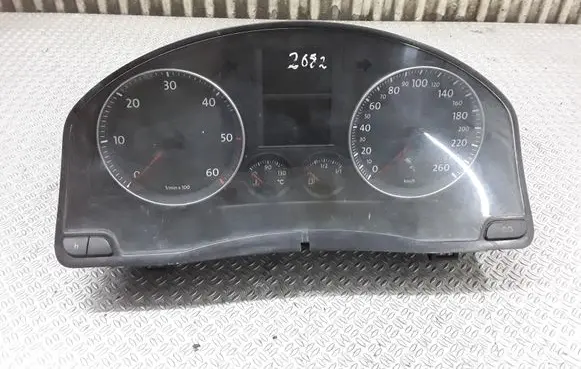 Volkswagen Golf V Speedometer (instrument cluster) 1K0920850L