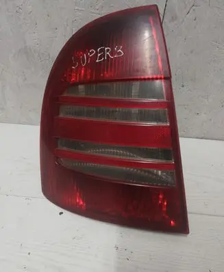 Skoda Superb B5 (3U) Rear/tail lights