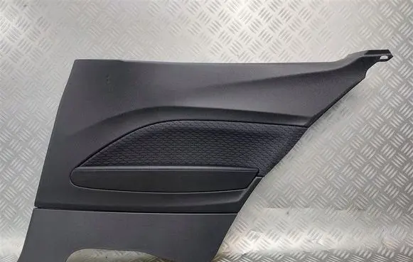 BMW 2 F22 F23 Trunk/boot side trim panel 5940195