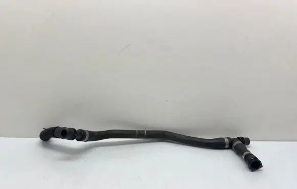 Mercedes-Benz C W205 Engine coolant pipe/hose 9305621 162697