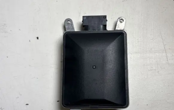 Audi A3 S3 8V Blind spot module 8T0907566B