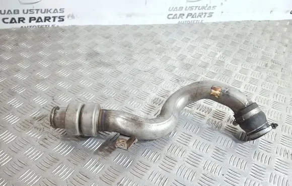 Land Rover Discovery 3 - LR3 Intercooler hose/pipe