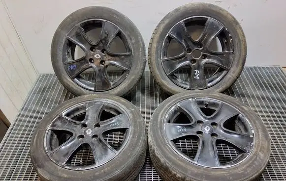 Renault Clio IV R16 alloy rim 