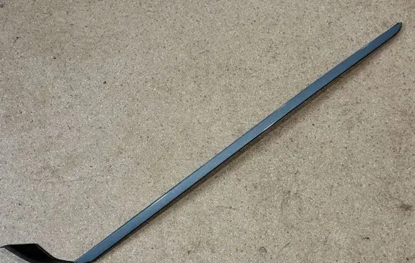 Hyundai Ioniq 5 Front door glass trim molding 