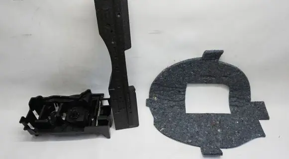 Citroen C4 III e-C4 Spare wheel section trim 9831970180