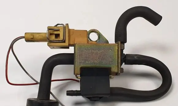 Mercedes-Benz CLK A209 C209 Turbo solenoid valve 52793101