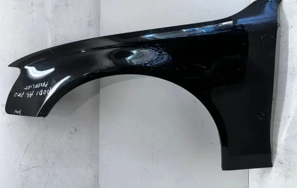 Audi A4 S4 B9 Fender 8K0