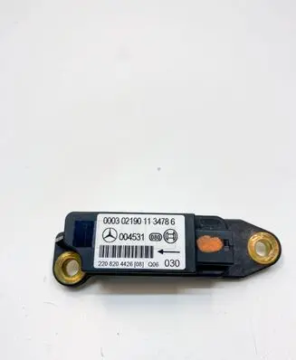 Mercedes-Benz SL R230 Airbag deployment crash/impact sensor A2208204426 2208204426