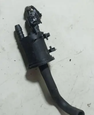 Opel Zafira B Vacuum valve 24404048