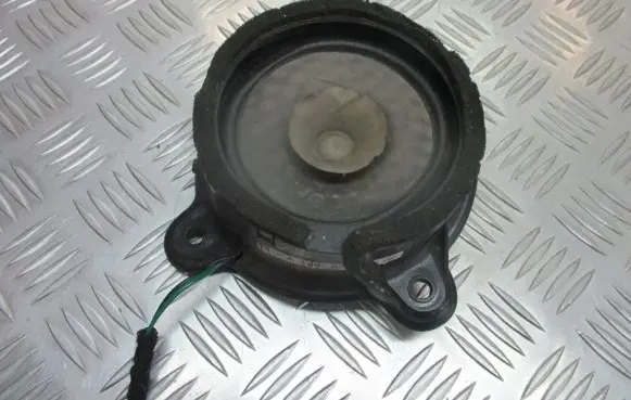 Mercedes-Benz A W169 Rear door speaker