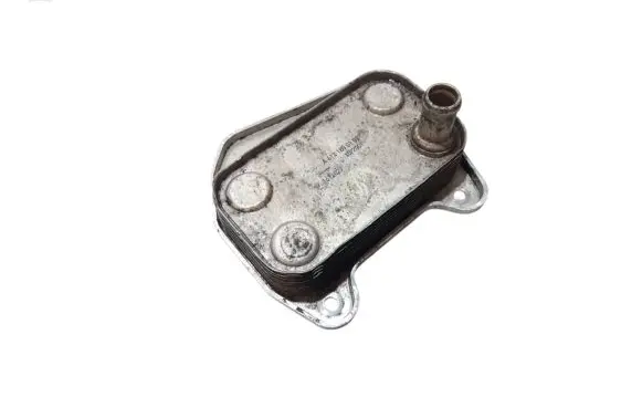 Mercedes-Benz Vito Viano W638 Engine oil radiator A6121880101 102001