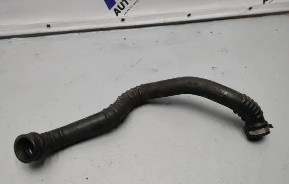 Volvo V60 Intercooler hose/pipe BG916K863BB 1055601S01 1055601S0
