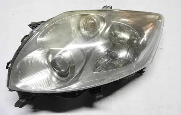 Toyota Auris 150 Headlights/headlamps set 81150