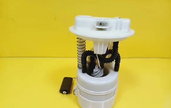 Nissan Note (E11) In-tank fuel pump 