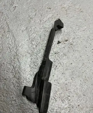 Volvo S60 Fender foam support/seal 32244404