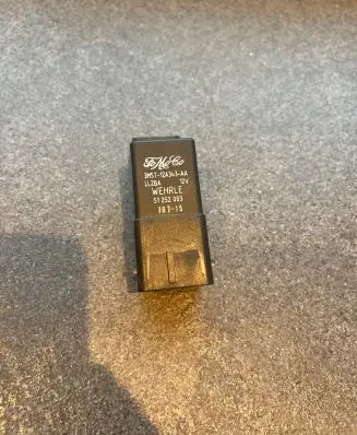 Volvo V50 Glow plug pre-heat relay 3M5T12A343AA 51252003 16115