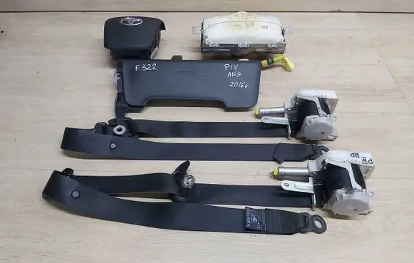 Toyota Prius (XW50) Airbag squib ring wiring 