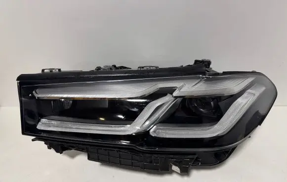 BMW 5 G30 G31 G38 Headlight/headlamp 9850601 63119850601