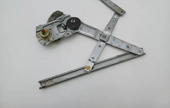 Daewoo Matiz Rear door manual window regulator 