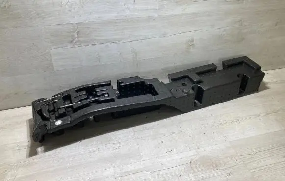 Skoda Octavia Mk3 (5E) Spare wheel section trim 5E5868857A