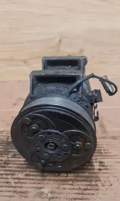 Volvo XC90 Air conditioning (A/C) compressor (pump) 8684287