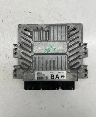 Nissan Qashqai Engine control unit/module 23710JD59C S180033107A