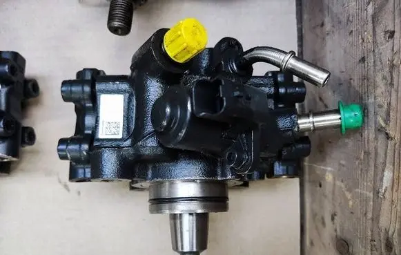 Opel Movano B In-tank fuel pump A2C97864000KG