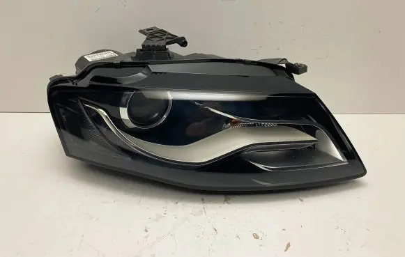 Audi A4 S4 B8 8K Headlight/headlamp 8K0941004P 0301240272 LE07A6164