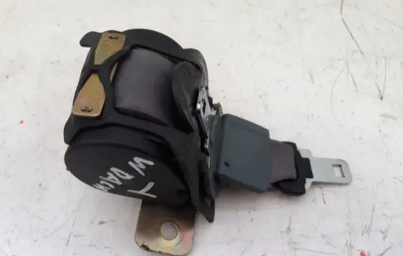 Renault Scenic I Rear seatbelt