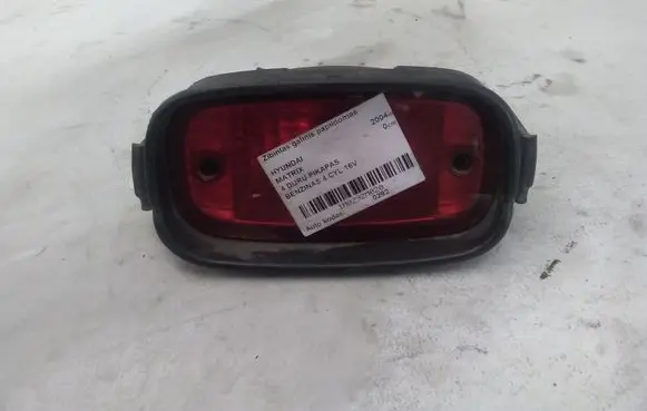 Hyundai Matrix Third/center stoplight