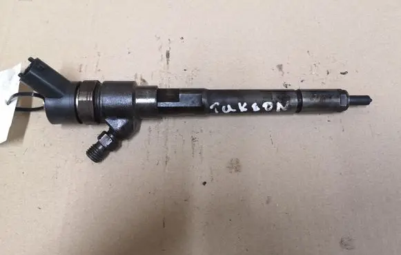 KIA Sportage Fuel injector 0445110258