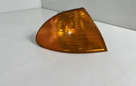 BMW 3 E46 Front indicator light 1315106141
