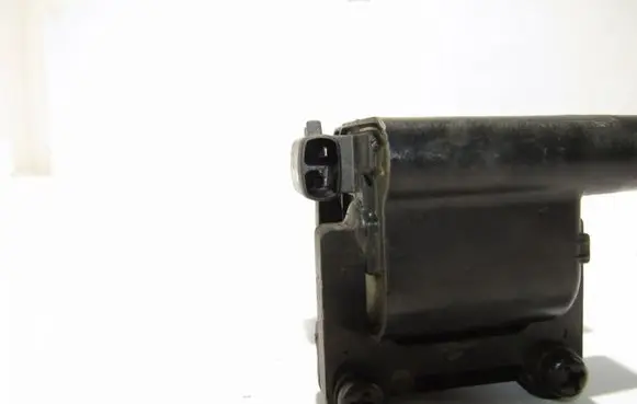 High voltage ignition coil