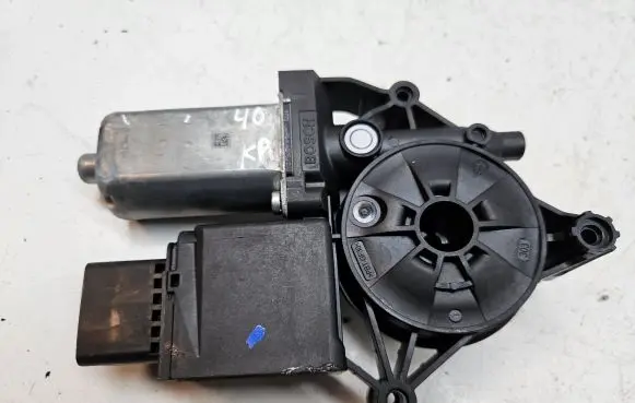 Front door window regulator motor